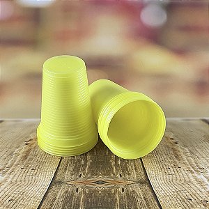 50 COPO ECONÔMICO DESCARTAVEL AMARELO NEON 200ml (PLASTIK)