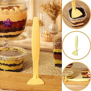 ESPATULA NIVELADORA PARA BOLO DE COLHER  (BLUESTAR)