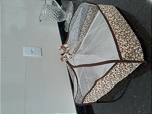 Cobre alimento de tule