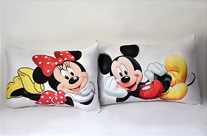 Par de fronhas estampadas disney