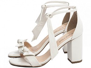 Sandália Tira Laço Nó Branco BCFST025G