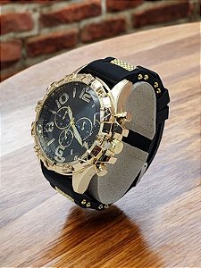 Relógio Masculino Preto Com Dourado Correia Silicone BCRM118