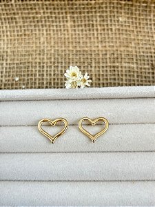 BRINCO CORAÇÃO BANHADO A OURO