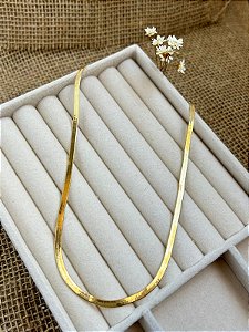 CHOKER LAMINADA BANHADA A OURO