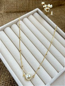 CHOKER CORRENTE BOLINHA COM PEROLAS BANHADA A OURO