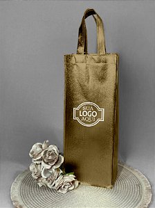 Bolsa para Vinho em TNT Metalizado Rugoso - Sofisticação e Textura
