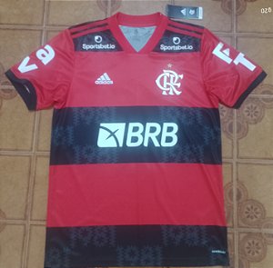 CAMISA  FLAMENGO  RUBRO  NEGRA  COMEMORAÇÃO  DO  TÍTULO   NUMERO   3    R.   CAIO   TAMANHO  M