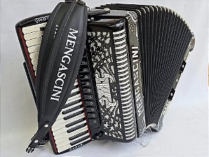 Acordeon 120 Baixos Mengascini Polifônica "Já Eletrificada"