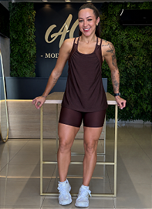 CONJUNTO FITNESS TRIO SHORT MARROM