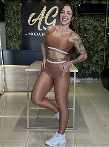 CONJUNTO FITNESS COMPRESSÃO CARAMELO