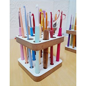Porta Agulhas De Crochê/Organizador De Agulhas De Crochê/Suporte Para Agulhas de Crochê/Suporte Para Pinceis e Canetas