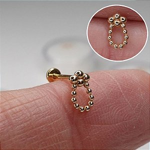 Piercing Labret Plug em Ouro Cascatinha Flor Haste Titânio