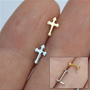 Piercing Labret Plug em Ouro 18K Cruz