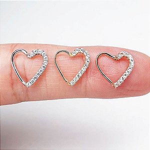 Piercing Argola Torção em Ouro 18K Coração Zircônias