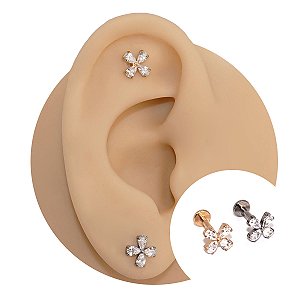 Piercing Labret em Titânio Flor Quatro Zircônias Gota