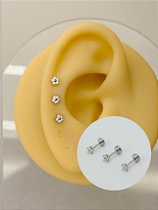 Piercing Australiano Labret em Titânio Mini Flor
