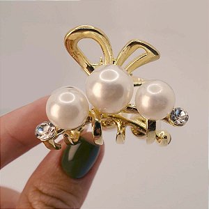 Mini Presilha Piranha Folheado de Cabelo Pérola e Cristal