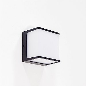 ARANDELA quadrada ARGEN PRETO Externa 8W 3000K  IP65 12cm