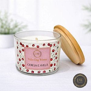 VELA  AROMÁTICA  CEREJA E AVELÃ COM CERA COCO -  100 GRAMAS