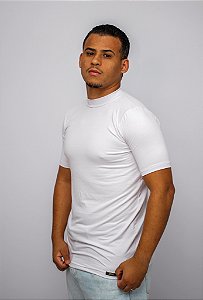 CAMISETA BÁSICA "AMERICAN" - Branca