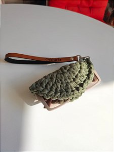 Case para Óculos em Fio de Malha Verde Militar com Alça de Pulso