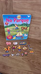 No Parque - Brincando com ímãs