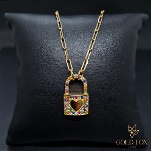 COLAR CADEADO CORAÇÃO COLORIDO - BANHADO A OURO 18K