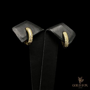 BRINCO ARGOLA CRAVEJADA EM ZIRCÔNIA 22 PEDRAS P - BANHADO A OURO 18K