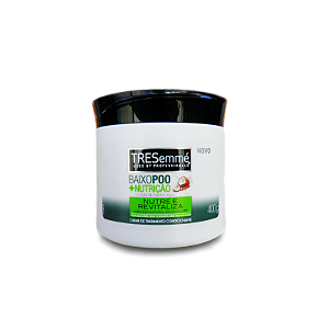 Baixo Poo + Nutrição TRESemmé (Máscara)