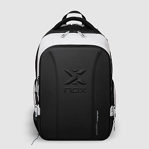 Mochila Raqueteira Nox Luxury Master Series 2024 - Agustín Tapia