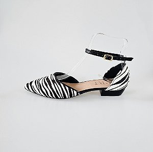 SCARPIN SALTO BLOCO COURO ZEBRA PRETO CONFORTAVEL