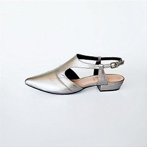 SCARPIN SALTO BLOCO COURO METALIZADO GRAFITE CONFORTAVEL