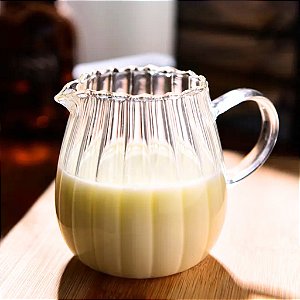 Jarra Leiteira de Vidro Borossilicato 660ml Classic Lyor