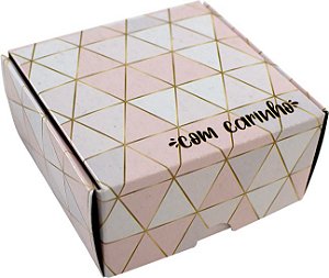 CAIXA P/ 04 DOCES 4x8x8cm COM CARINHO PCT C/ 10 UNIDADES