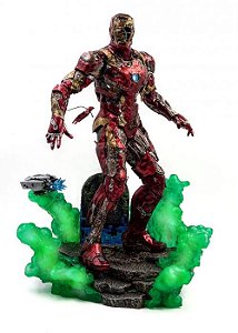 Boneco Mysterio’s Iron Man Illusion – Spider-Man Far From Home  Escala 1/6 Hot  Toys -  Geek