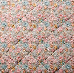 M050 - Matelassê Flores de Feltro