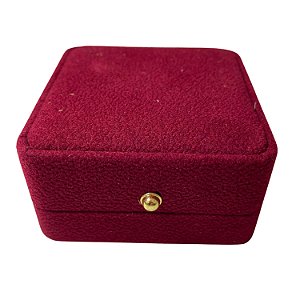 Caixa de Plástico Revestida em Veludo Bordô 7x7x3.5cm