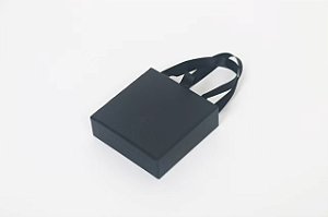 Caixinha de Papel Preto P/ Presente com Alça 9x9cm - Pct c/ 12