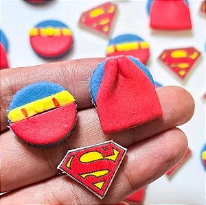 Mix de Confeitos Comestíveis Super Homem 2cm 30 unidades
