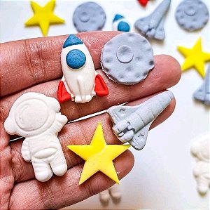 Mix de Confeitos Comestíveis Tema Astronauta 30 unidades