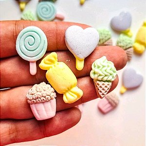 Mix de Confeitos Comestíveis Confeitaria Docinhos 30 unidades