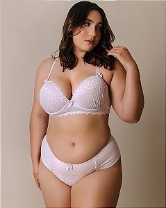Sutia com Bojo e Renda Plus