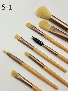 Kit completo para maquiagem Rosê 8pçs + Necessaire