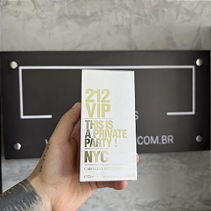 212 VIP Carolina Herrera Eau de Parfum - Perfume Feminino
