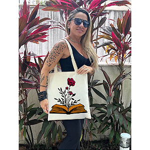 Ecobag Pintada à Mão Livro & Flores