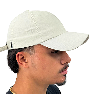 Boné Liso Ajustável Identidade Carioca – Clássico (Branco)