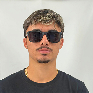 Óculos de Sol Masculino Quadrado Premium Preto Fosco com Hastes Texturizadas UV400