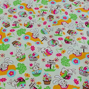 Tecido Tricoline para Patchwork com Estampa de Coelhos, Floral e Cenouras Carros em Fundo Claro