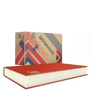 Livro Familia Mandible, A- Edicao Especial com Brindes e Revista do Clube Intrins - Shriver