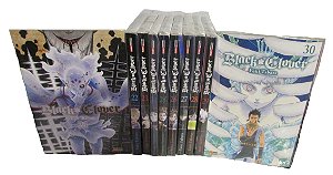 Coleção de Mangás Black Clover Vols. 21 ao 30 (Em Português) + 1 Brinde